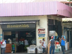 Storefront in Puerto Armuelles